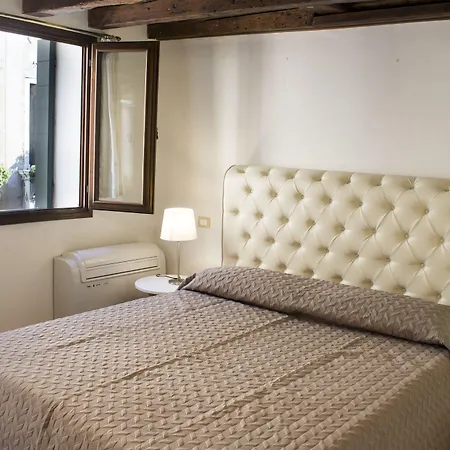 Rialto Corte Dei Sansoni Canal View By Wonderful Italy Διαμέρισμα