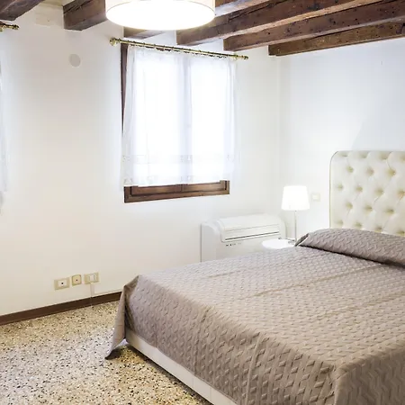 Rialto Corte Dei Sansoni Canal View By Wonderful Italy Διαμέρισμα